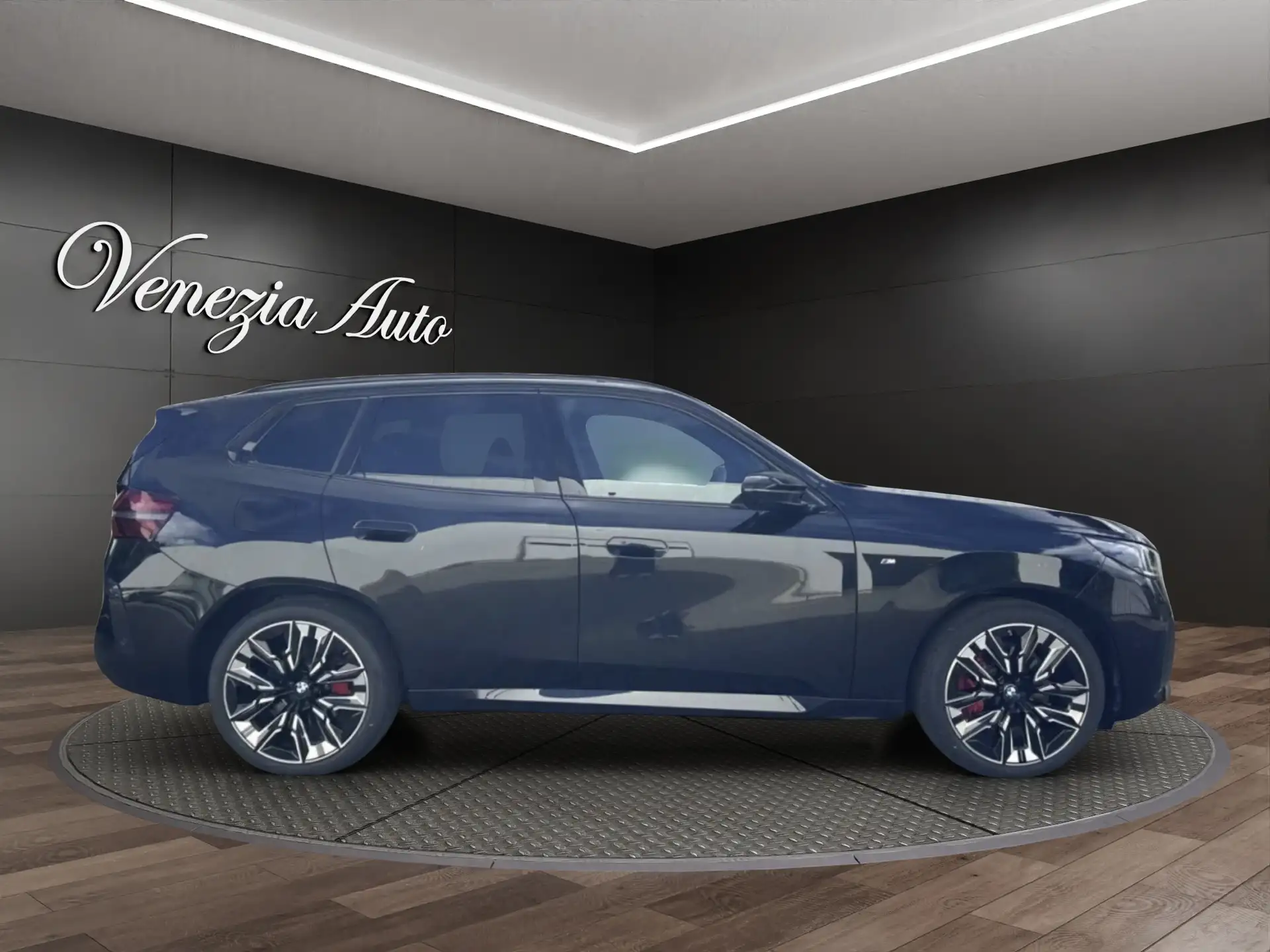 BMW X3 2025 검정 사진 3