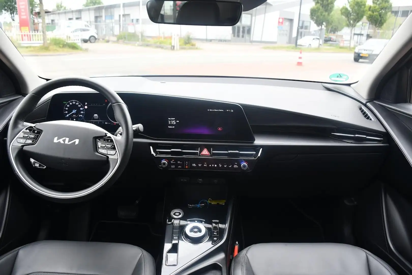 Kia Niro 1.6 GDi Hybrid DynamicLine AUT|NAV|Cam|ACC|DealerO Noir - 2