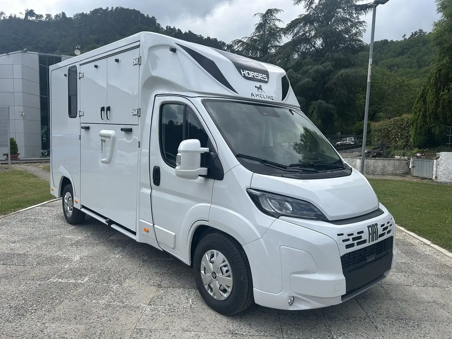 Fiat Ducato FIAT DUCATO 180 CV 5 POSTI HARAS CAMBIO AUTOMATIC Verde - 1