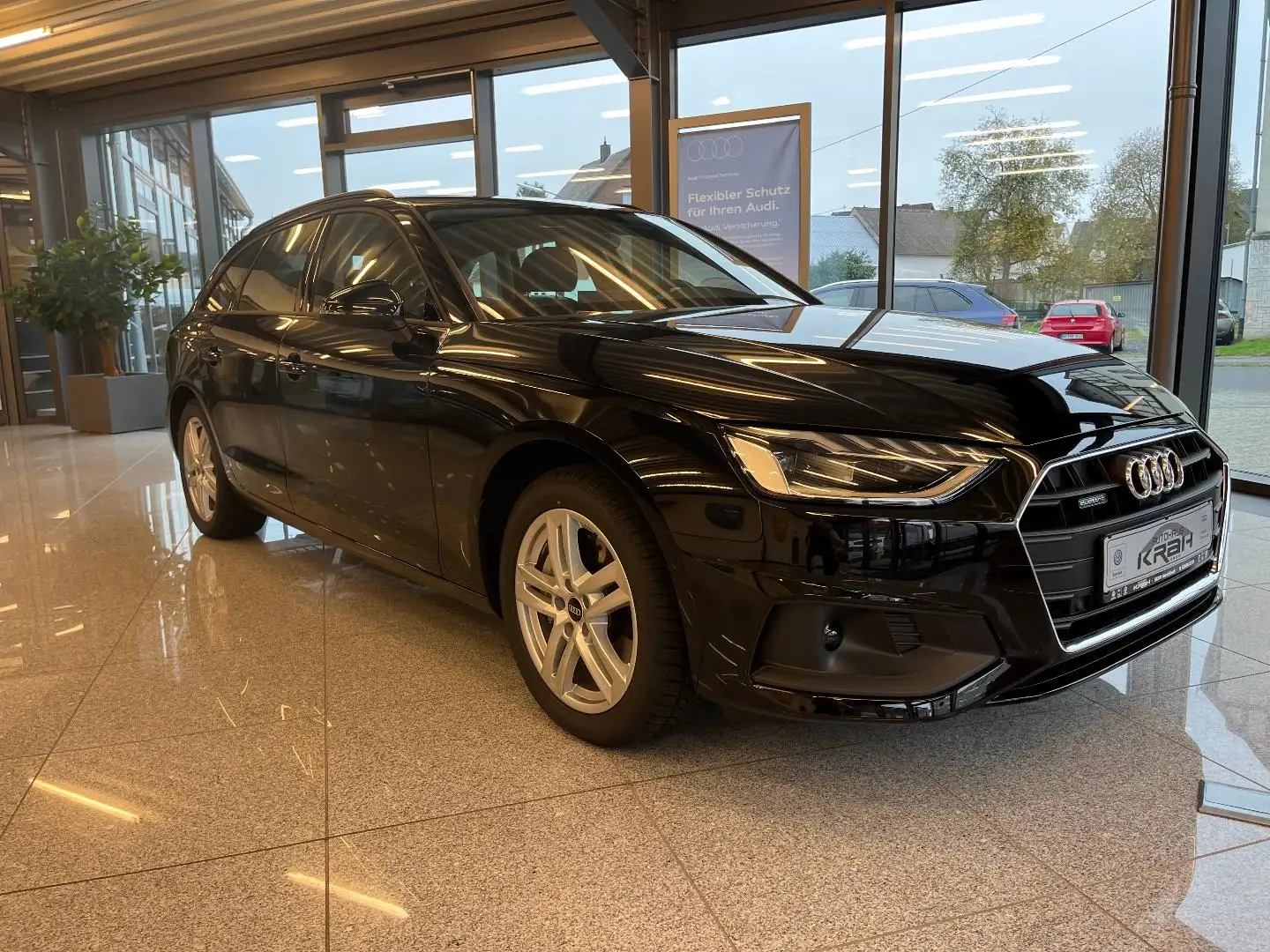 Audi A4 Avant 40 TDI quattro 150(204) S tronic Negru - 1