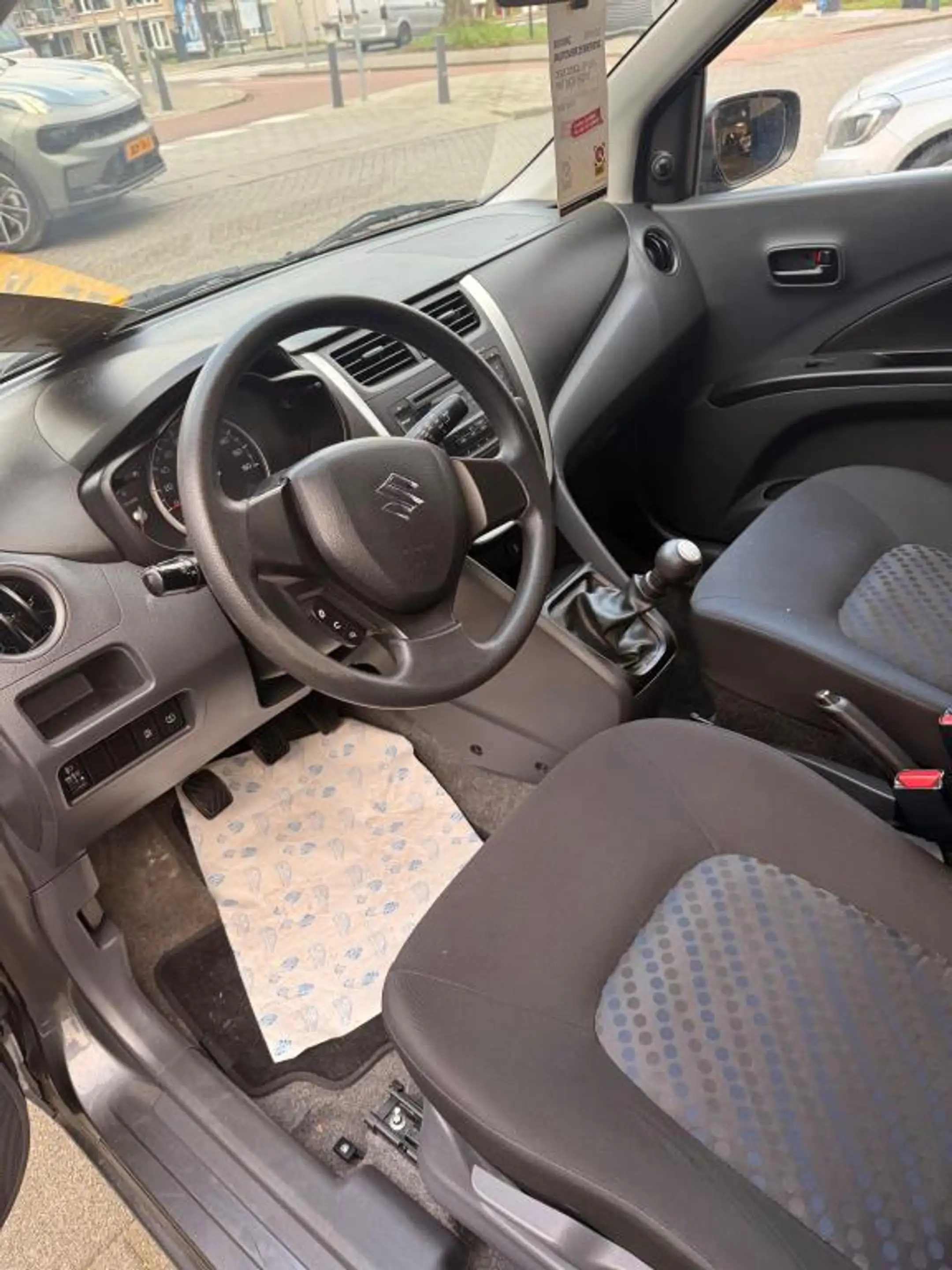 Suzuki Celerio 1.0 Comfort — photo 5