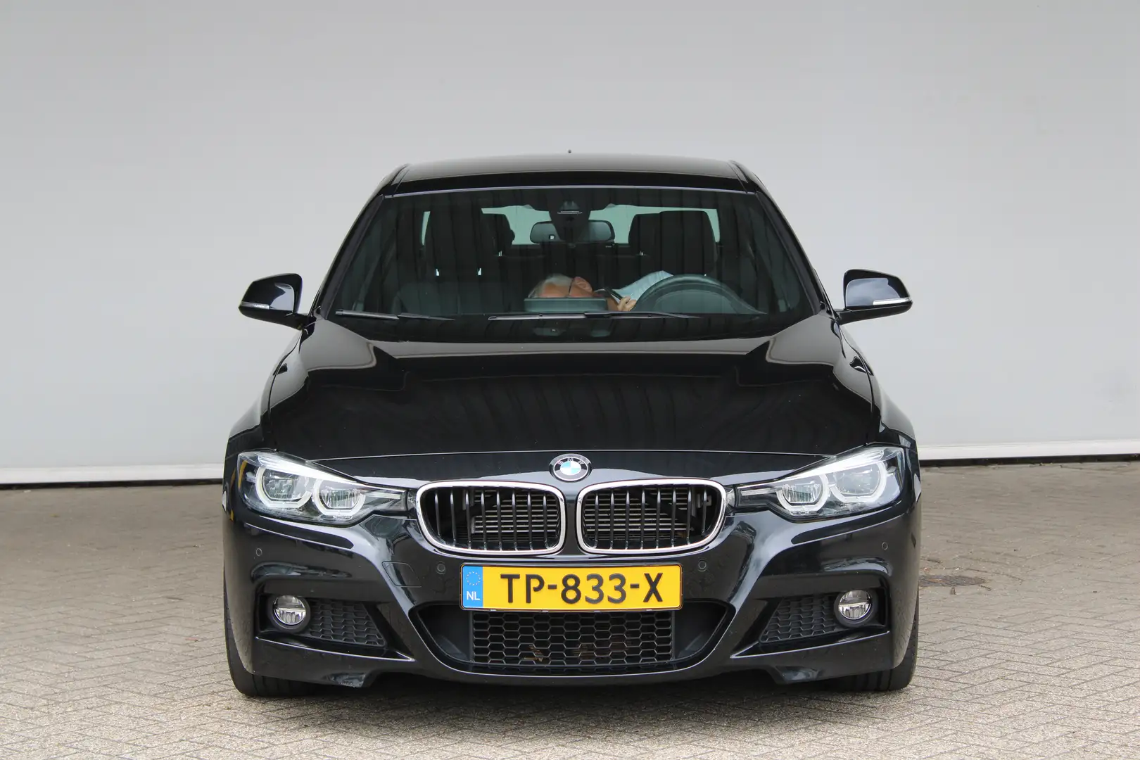 BMW 330 3-serie 330e Edition M Sport Shadow Executive | Do Zwart - 2