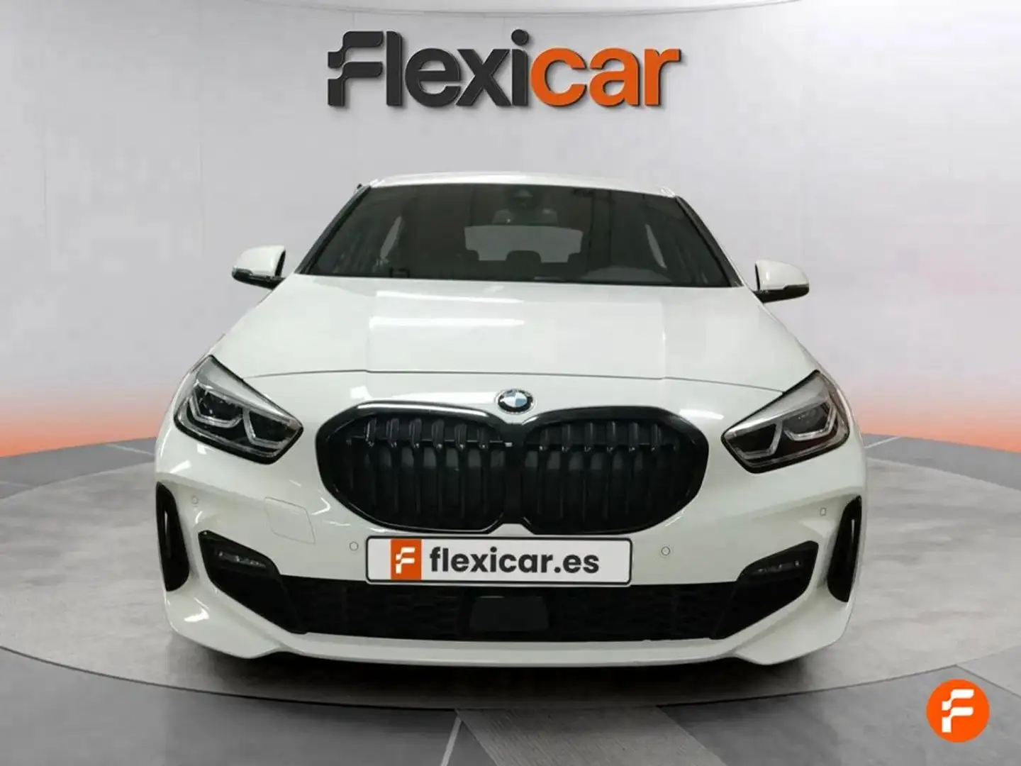 BMW 118 118i Amarillo - 2