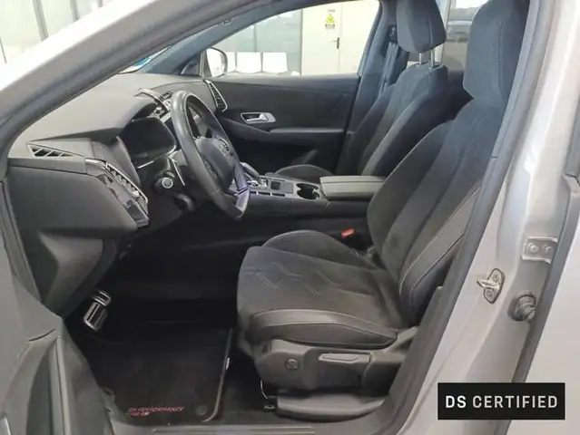 DS Automobiles DS 7 Crossback view 9
