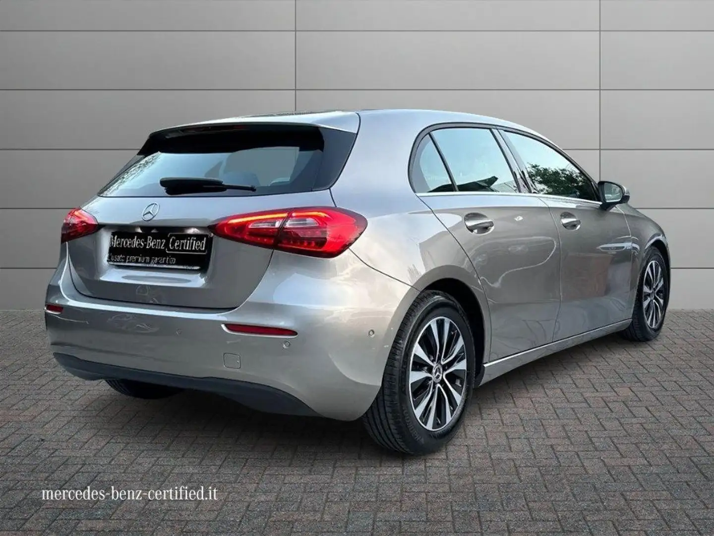 Mercedes-Benz A 160 d Business Extra Argento - 2
