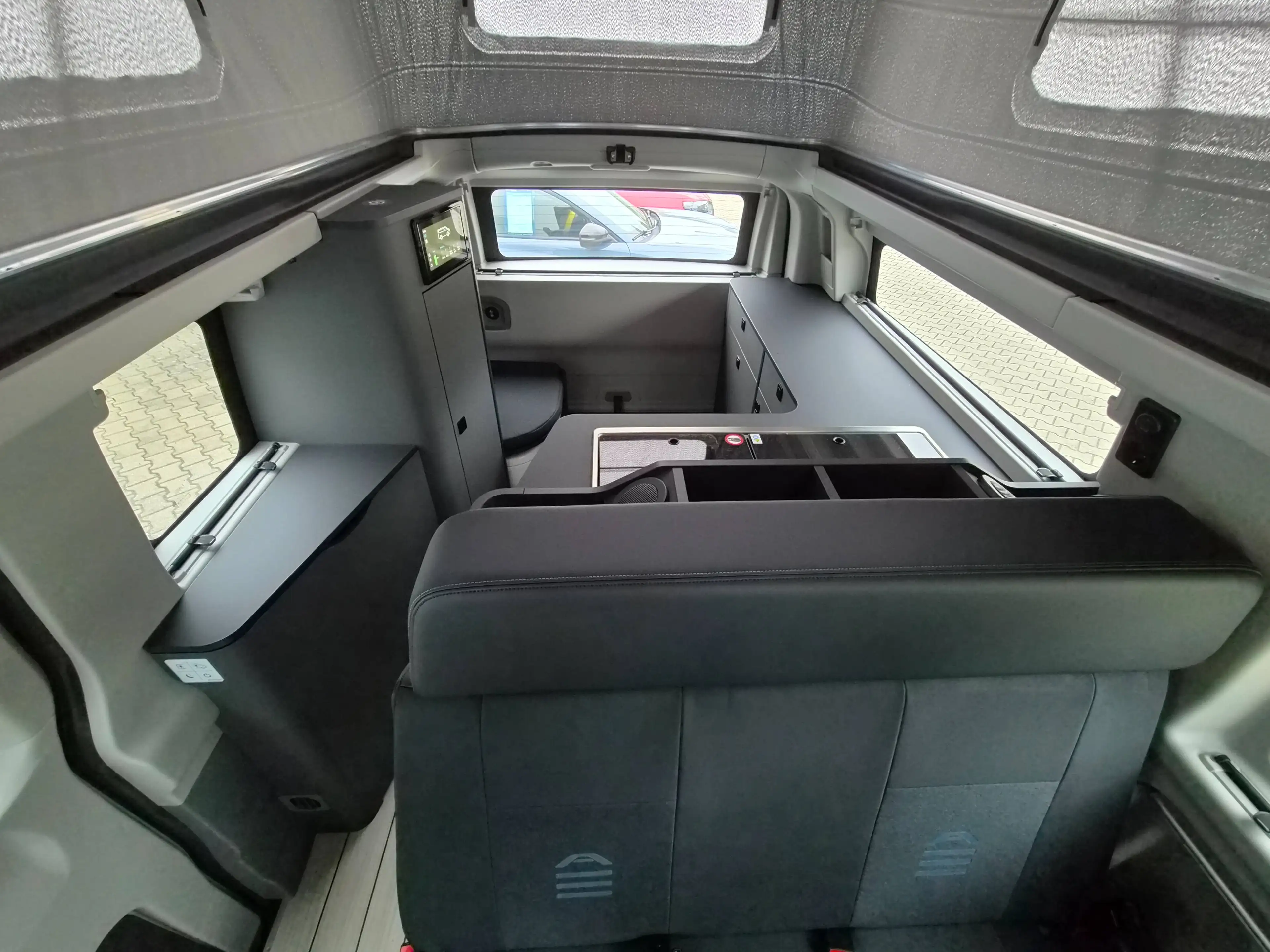 Ford Nugget 320 L2 Active AWD — photo 11