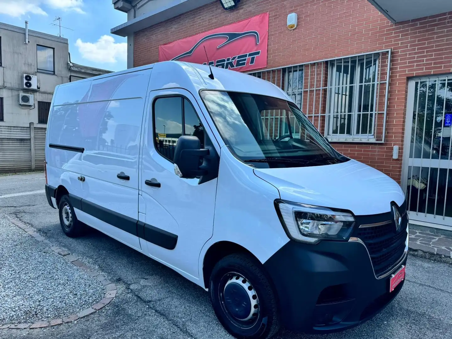 Renault Master 2.3 dci 136cv L2 H2 Bianco - 1