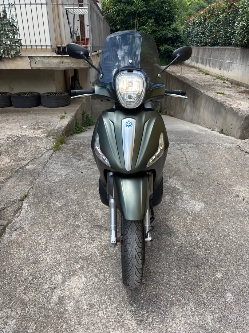 Piaggio Beverly 350 Sport Touring i.e. abs Verde - 1