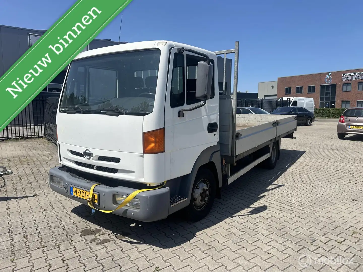 Nissan Pick Up Atleon 2000 pickup motor tikt - 1