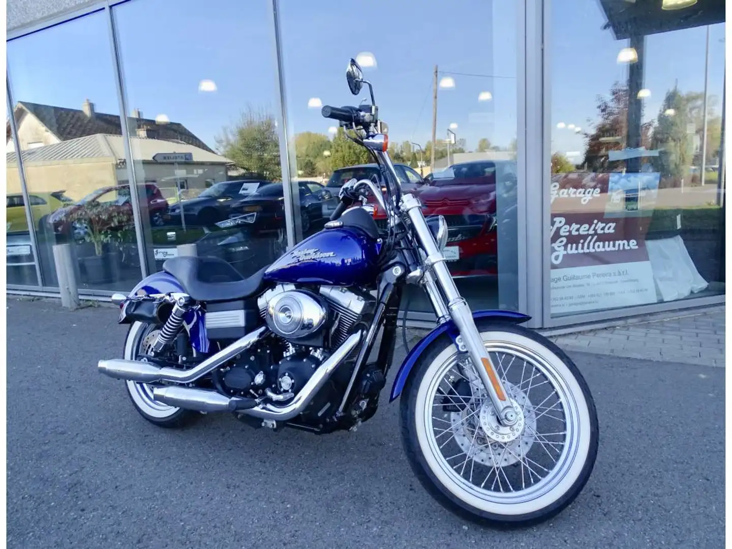 Harley-Davidson Dyna Street Bob 1450 Bleu - 2