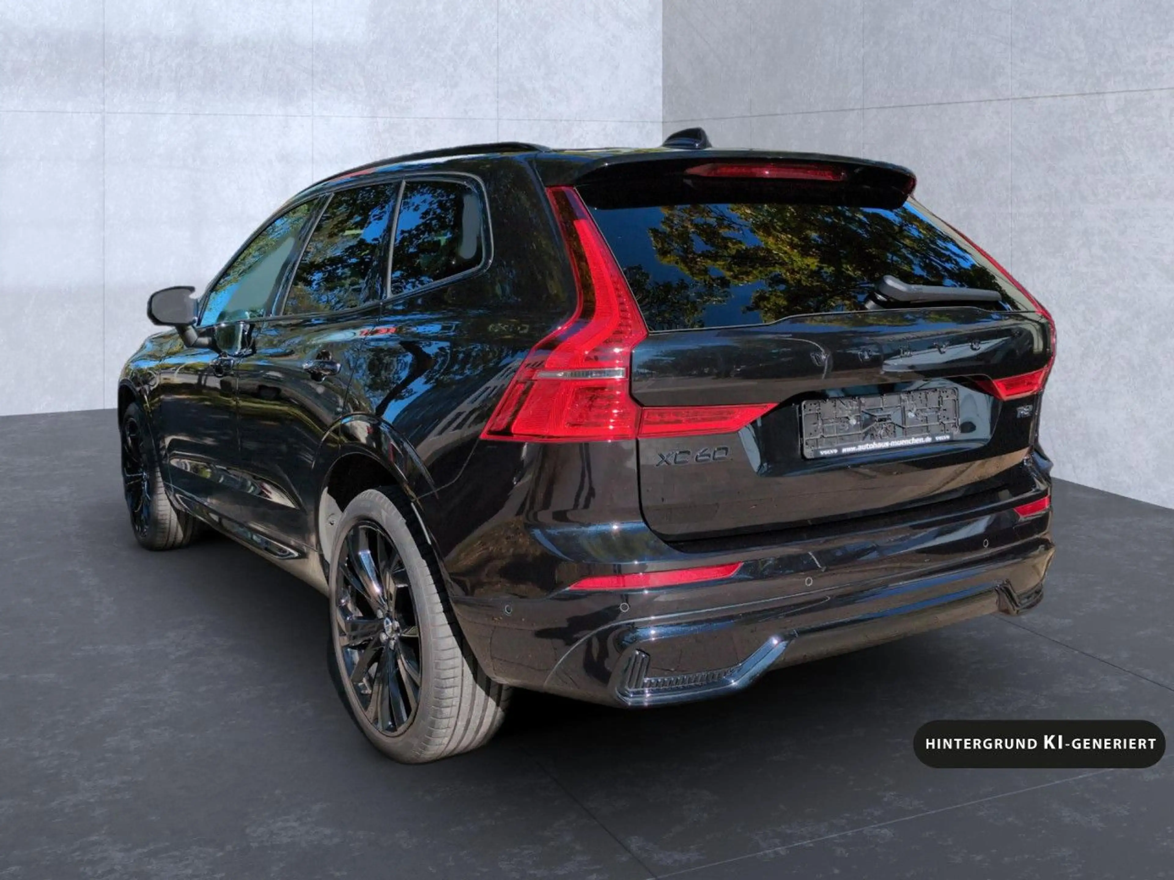 Volvo XC60 XC 60 Plus Black Edition Recharge Plug-In Hybrid A — photo 5