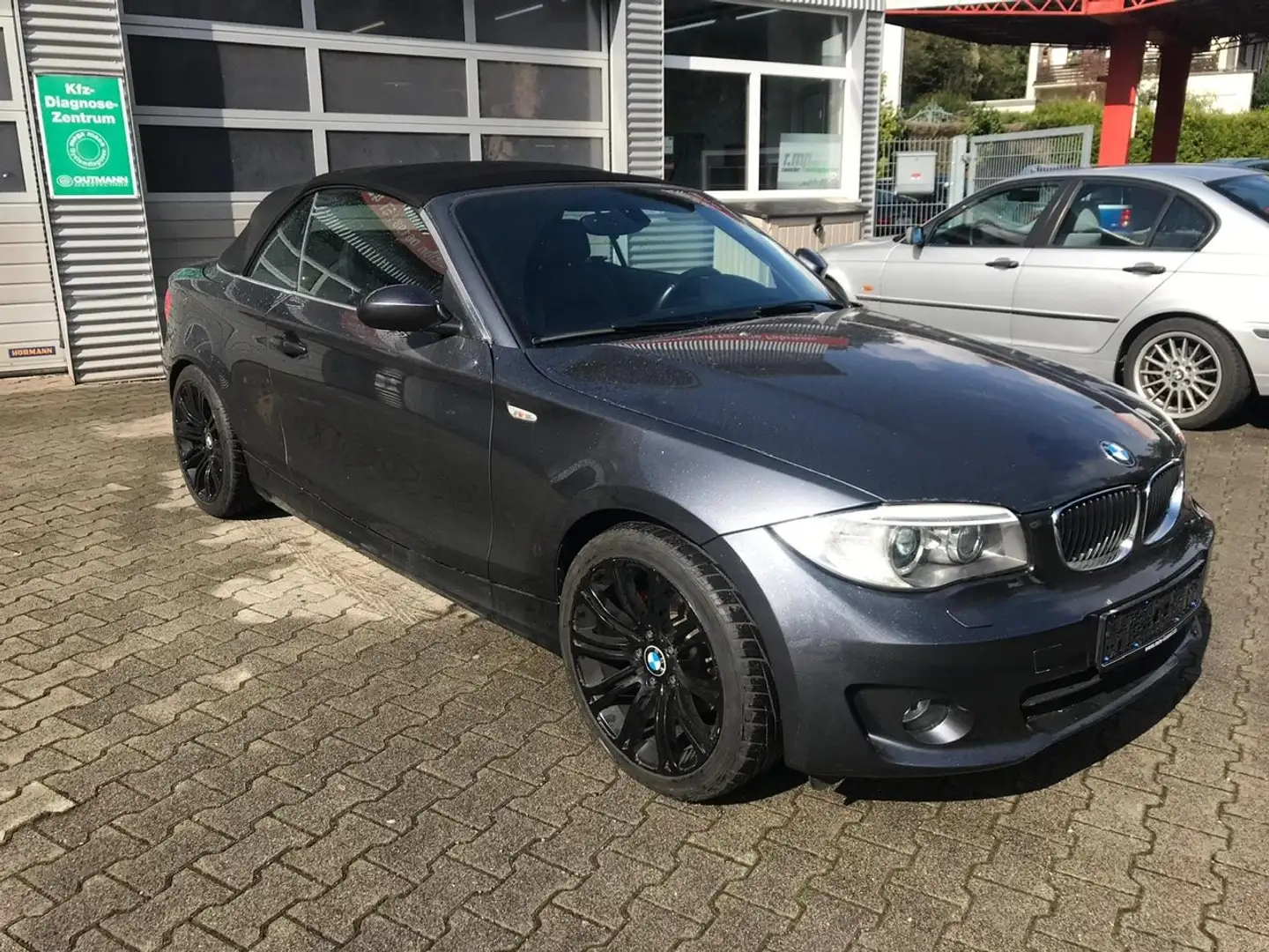 BMW 125 Cabrio M Edition Exclusive Scheckheft Tüv neu Grau - 2