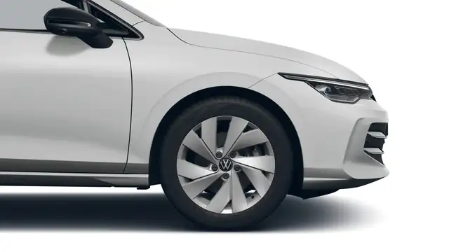 Volkswagen Golf view 4