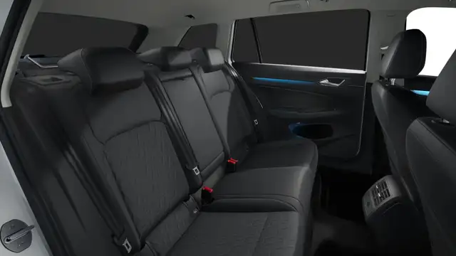 Volkswagen Golf view 11