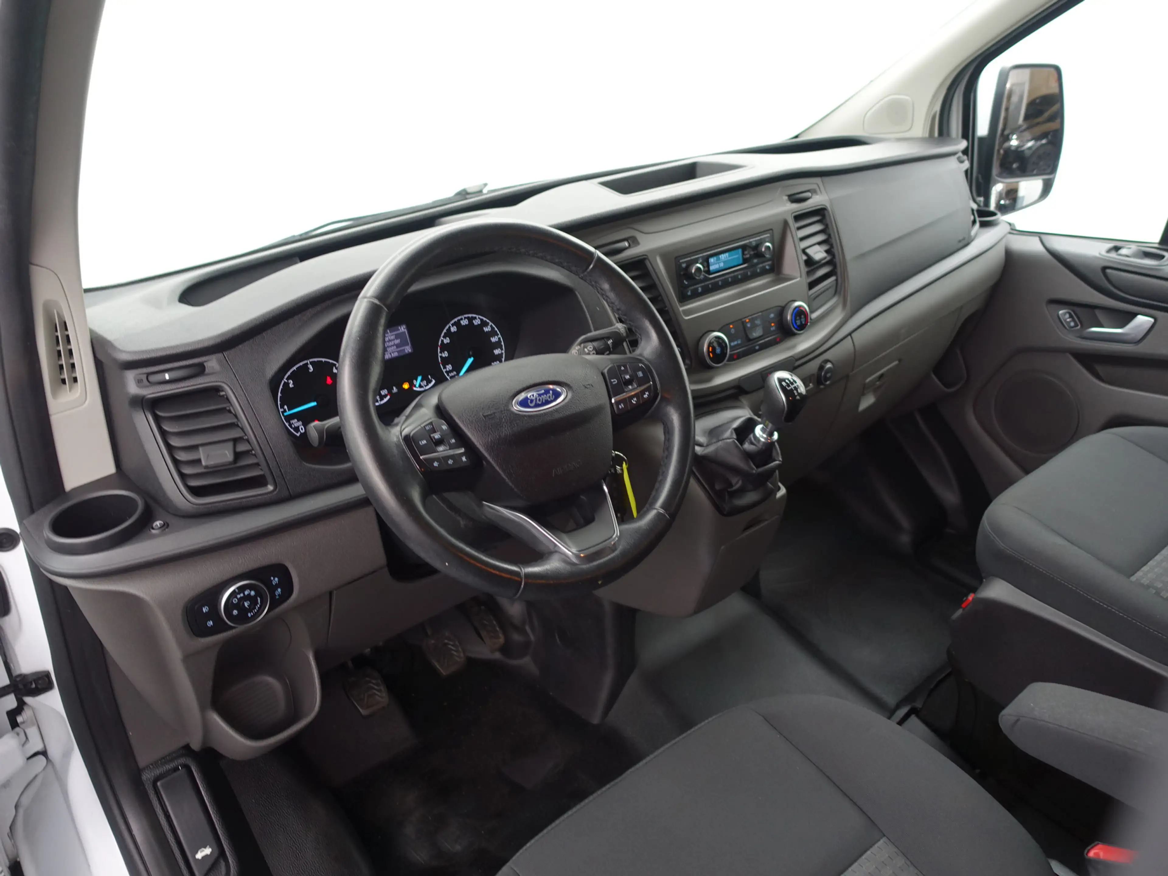 Ford Transit Custom 300 2.0 TDCI Euro 6 L2 Sportline- Dubbele Cabine, — photo 2