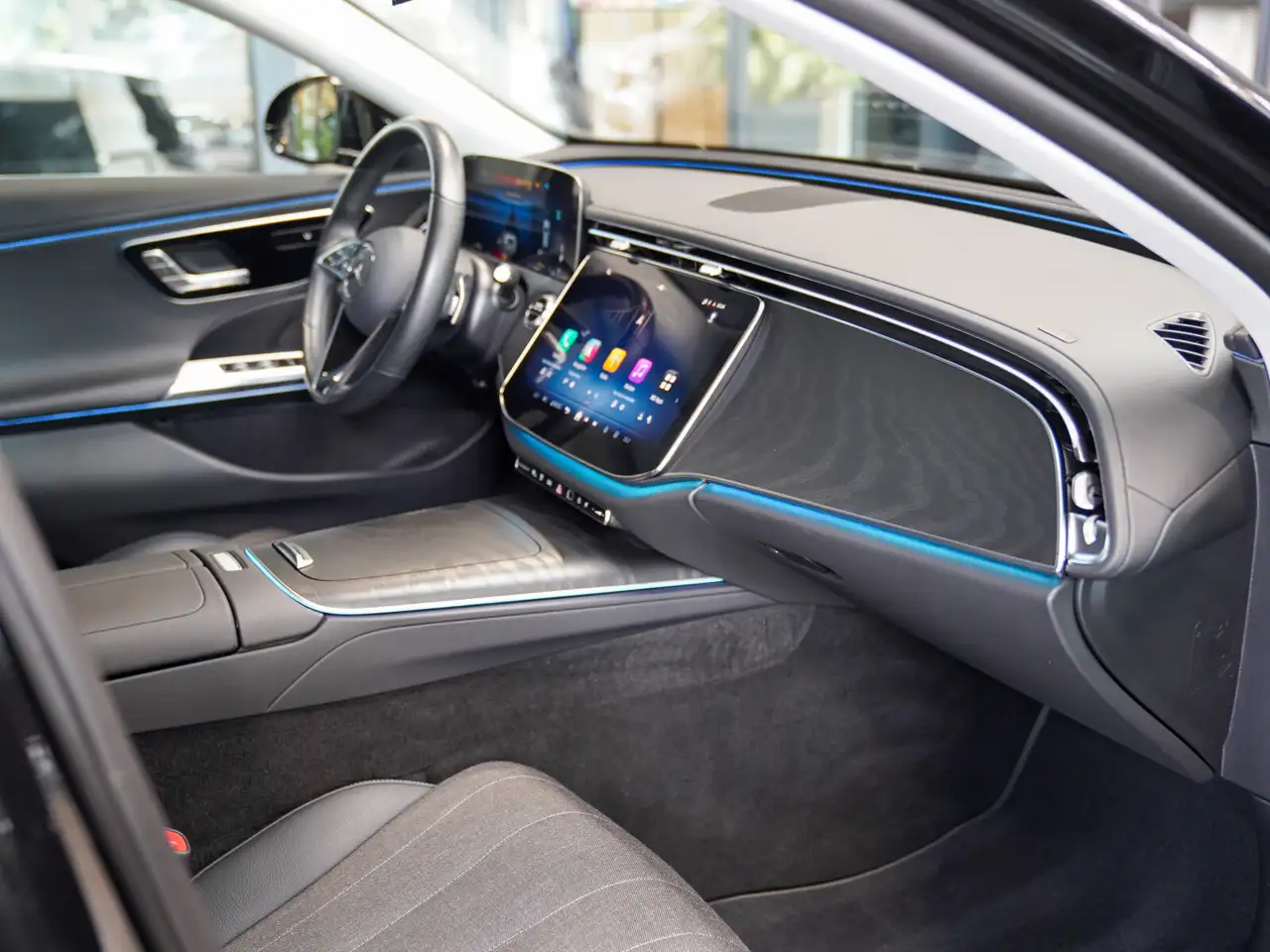 Mercedes-Benz E-Class E 300 de T AVANTGARDE KEYLESS DISTRO AHK Kamera, миниатюра 9