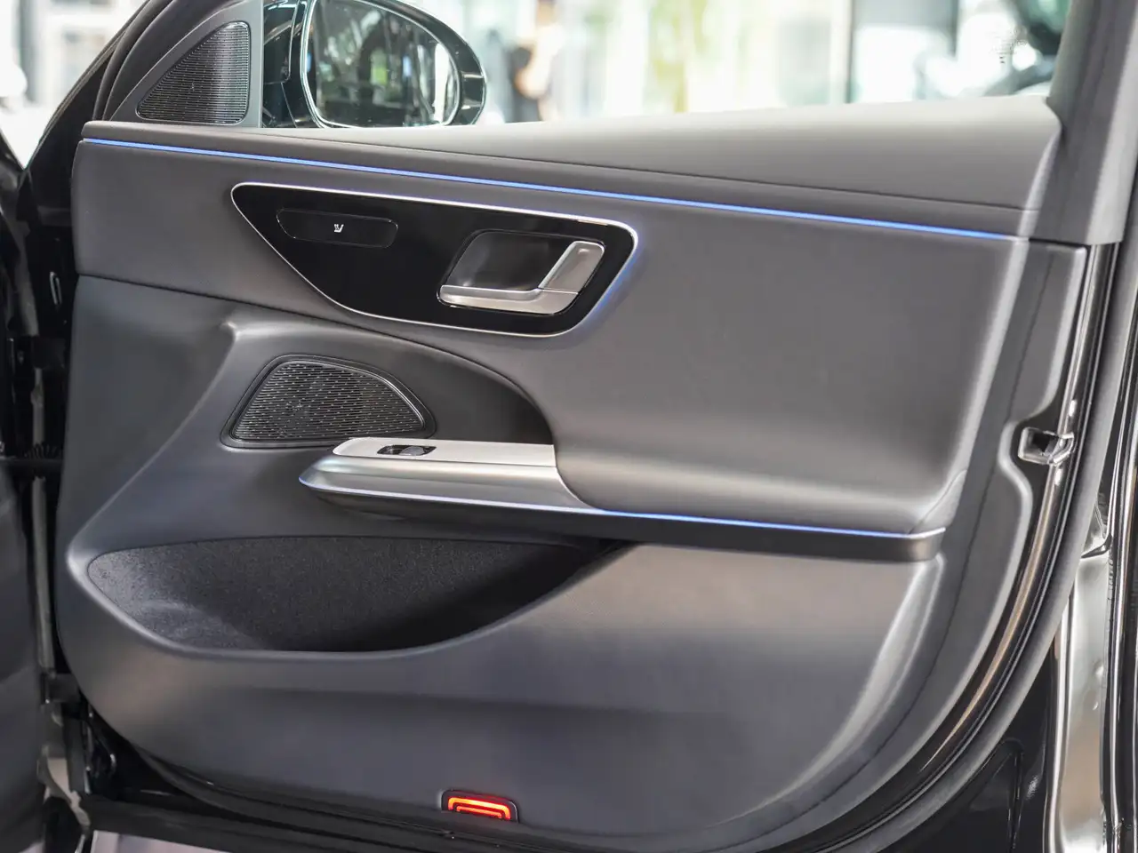 Mercedes-Benz E-Class E 300 de T AVANTGARDE KEYLESS DISTRO AHK Kamera, миниатюра 11