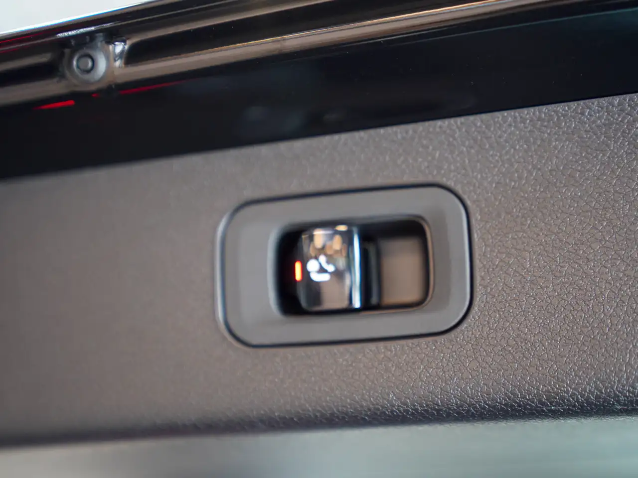 Mercedes-Benz E-Class E 300 de T AVANTGARDE KEYLESS DISTRO AHK Kamera, миниатюра 17
