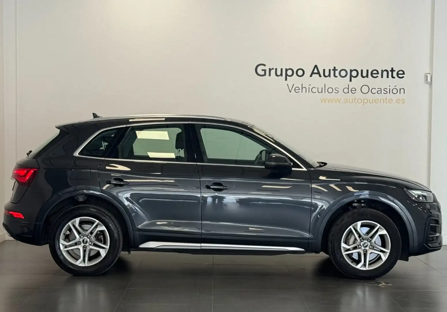 Audi Q5 ADVANCED QUATTRO ULTRA Grijs - 2