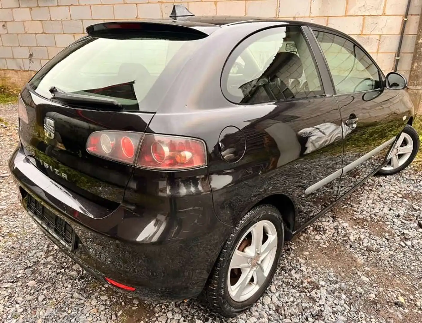 SEAT Ibiza 1.4 TDi / Prêt à immatriculer - 2