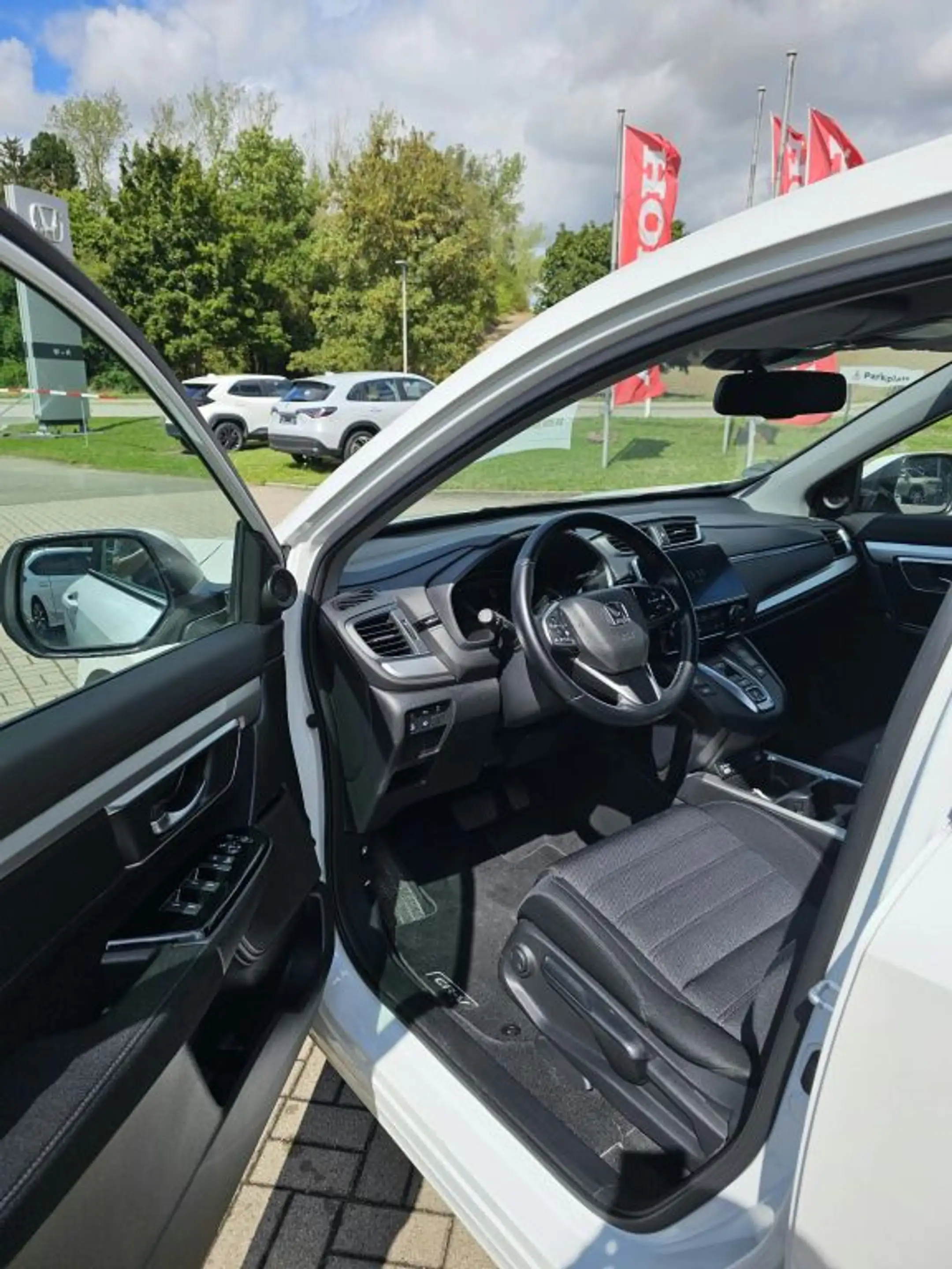 Honda CR-V 2.0 i-MMD Hybrid 2WD Elegance — photo 4