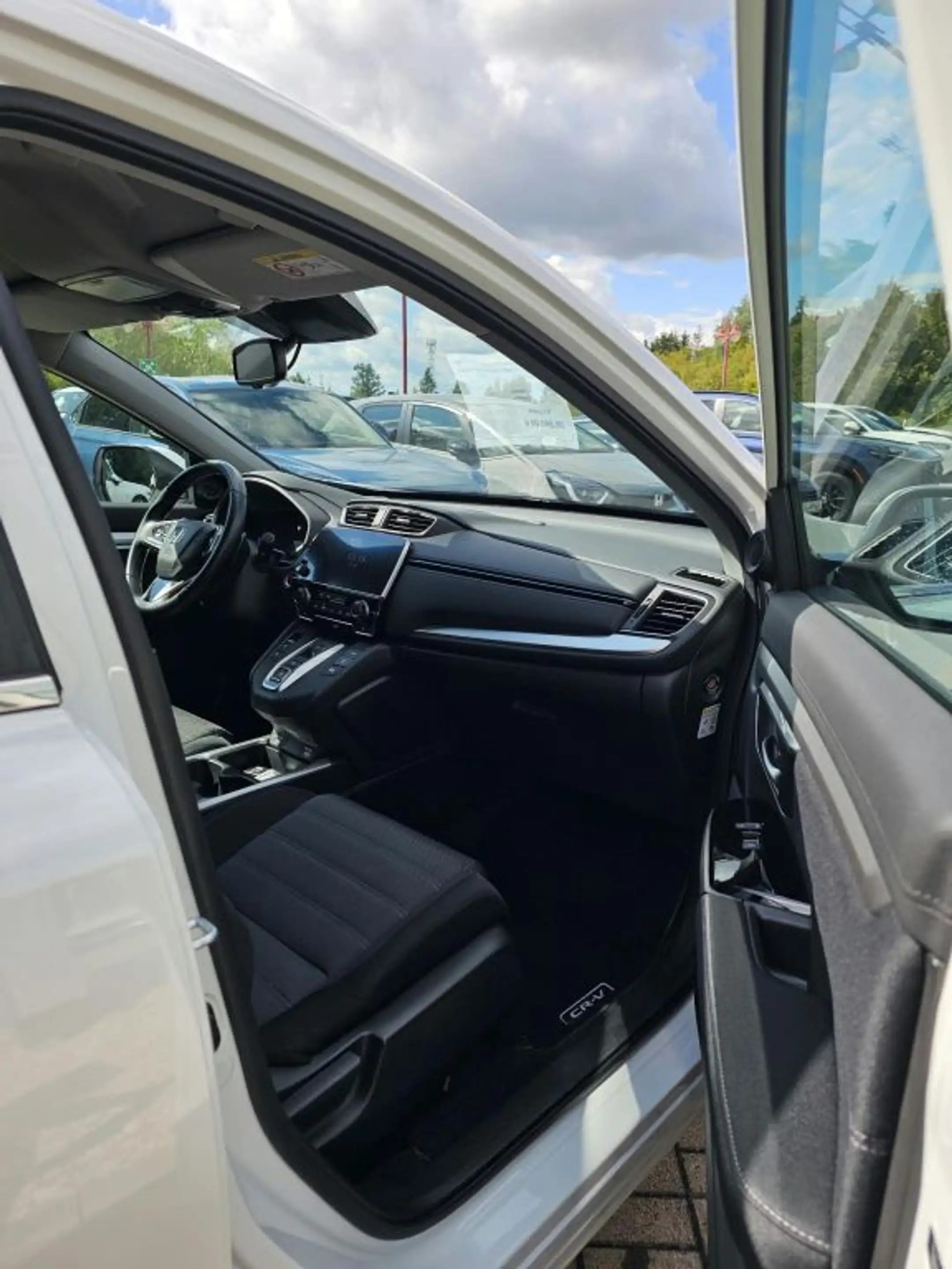 Honda CR-V 2.0 i-MMD Hybrid 2WD Elegance — photo 5