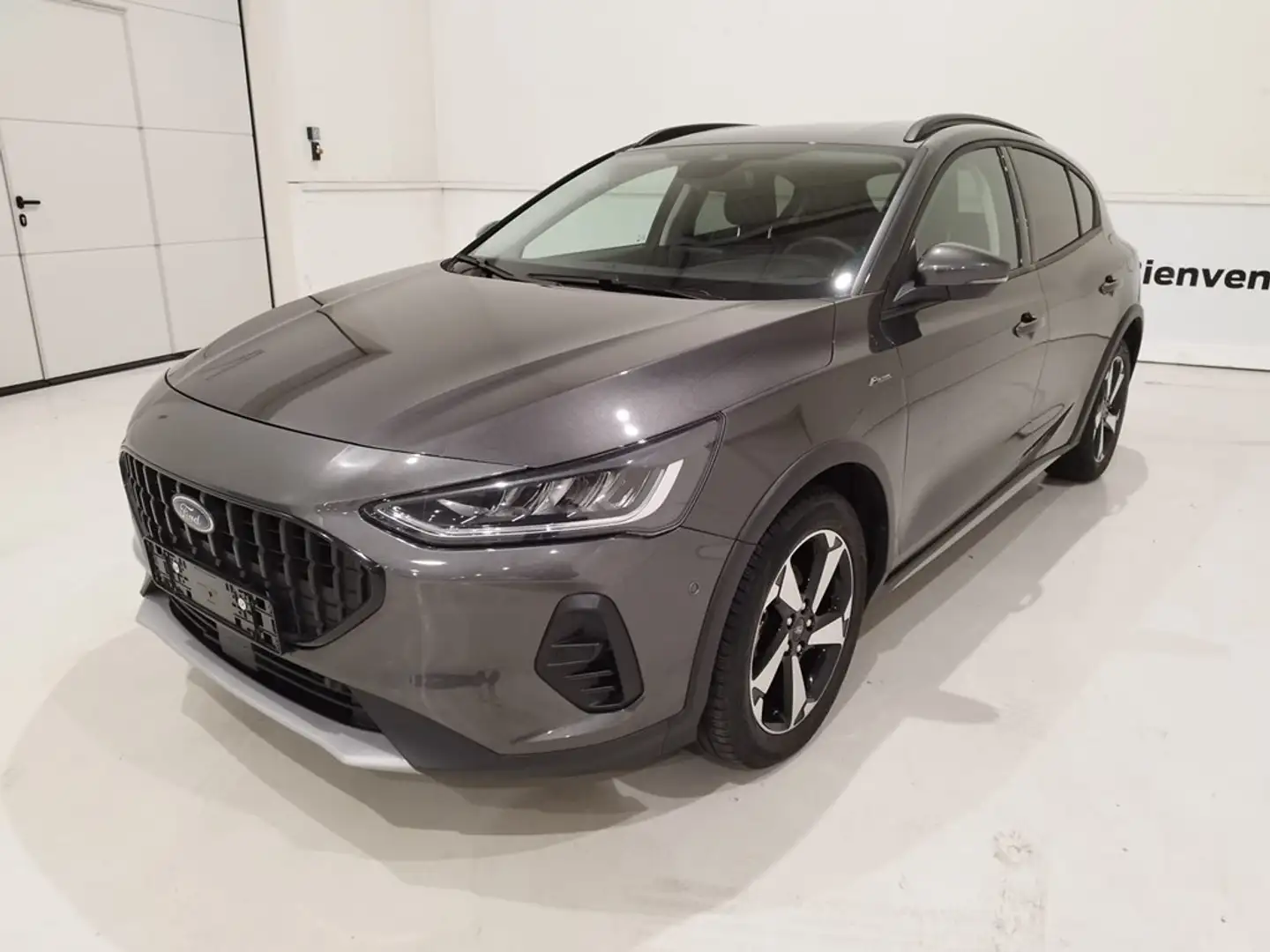 Ford Focus * Active   - 17500km - Garantie * Grijs - 1