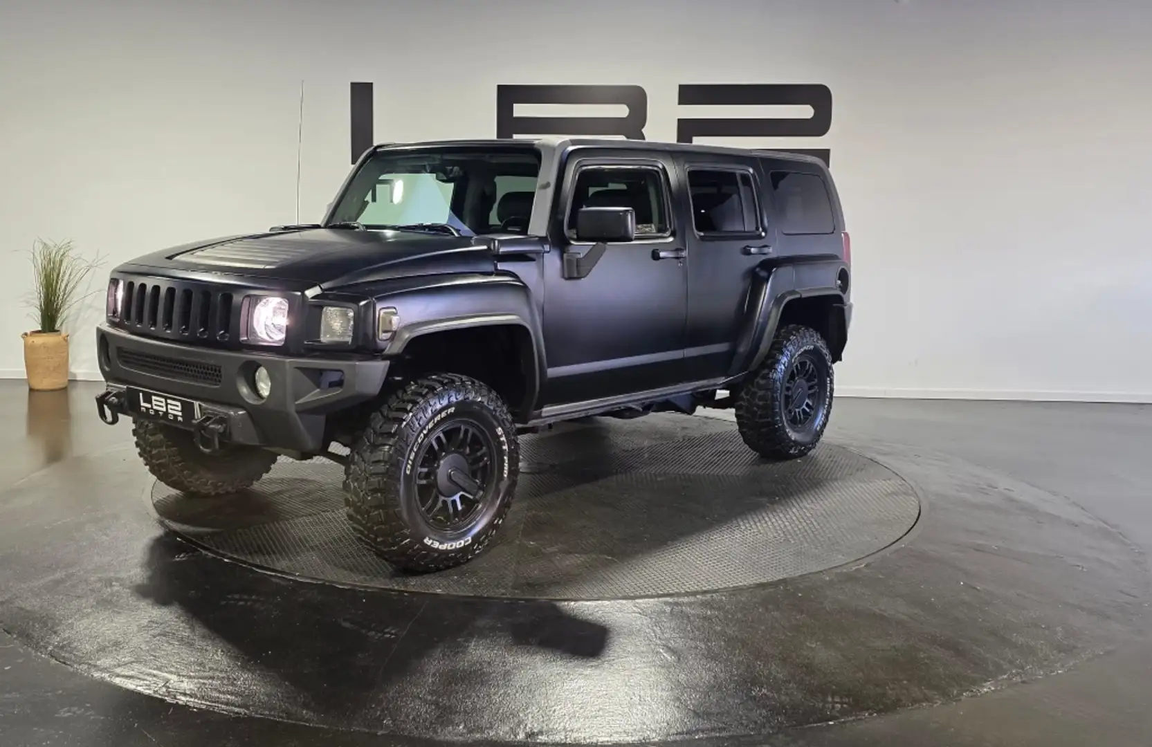 HUMMER H3 3.7 Aut. Black - 2