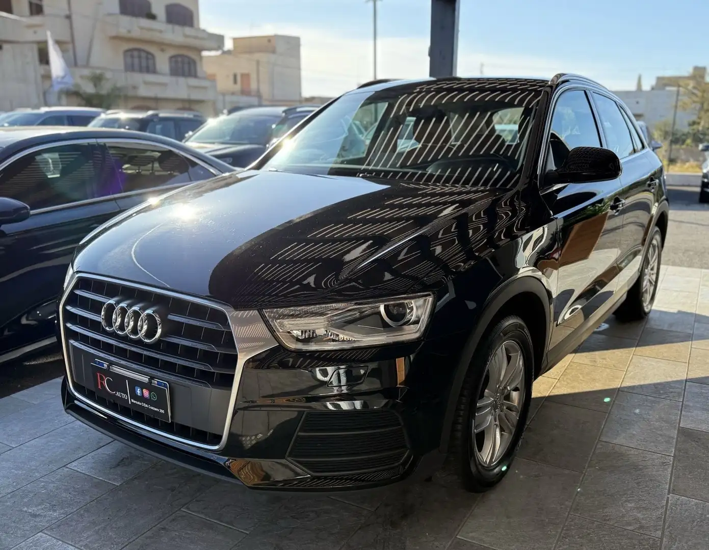 Audi Q3 2.0 tdi 120cv - 1