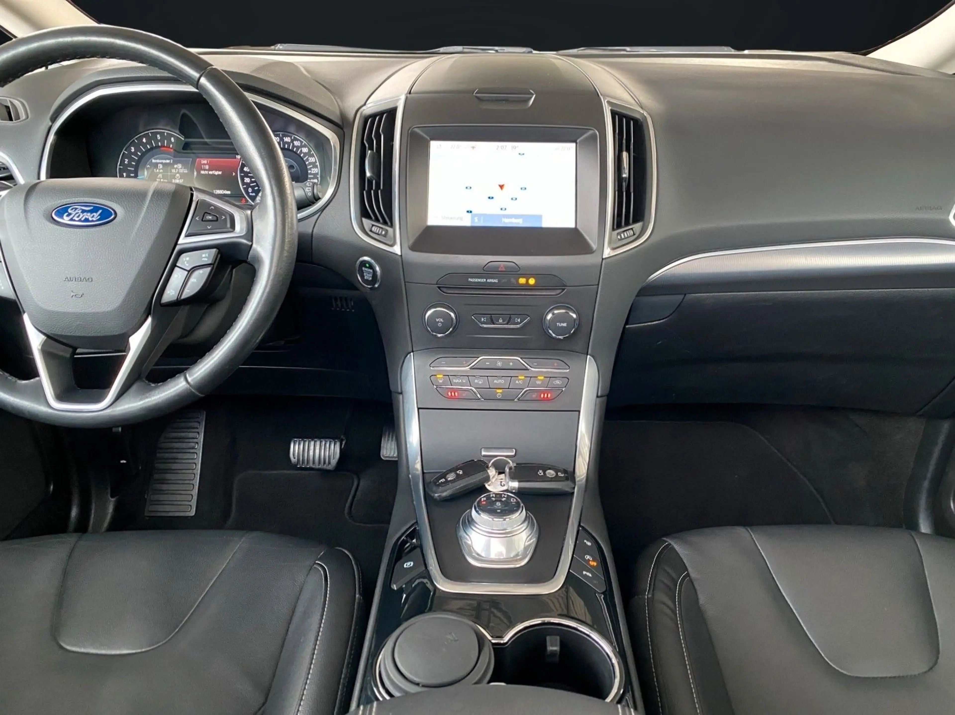 Ford S-Max 2,0 TDCI TITANIUM KAMERA-PANORAMA-7-SITZER — photo 10