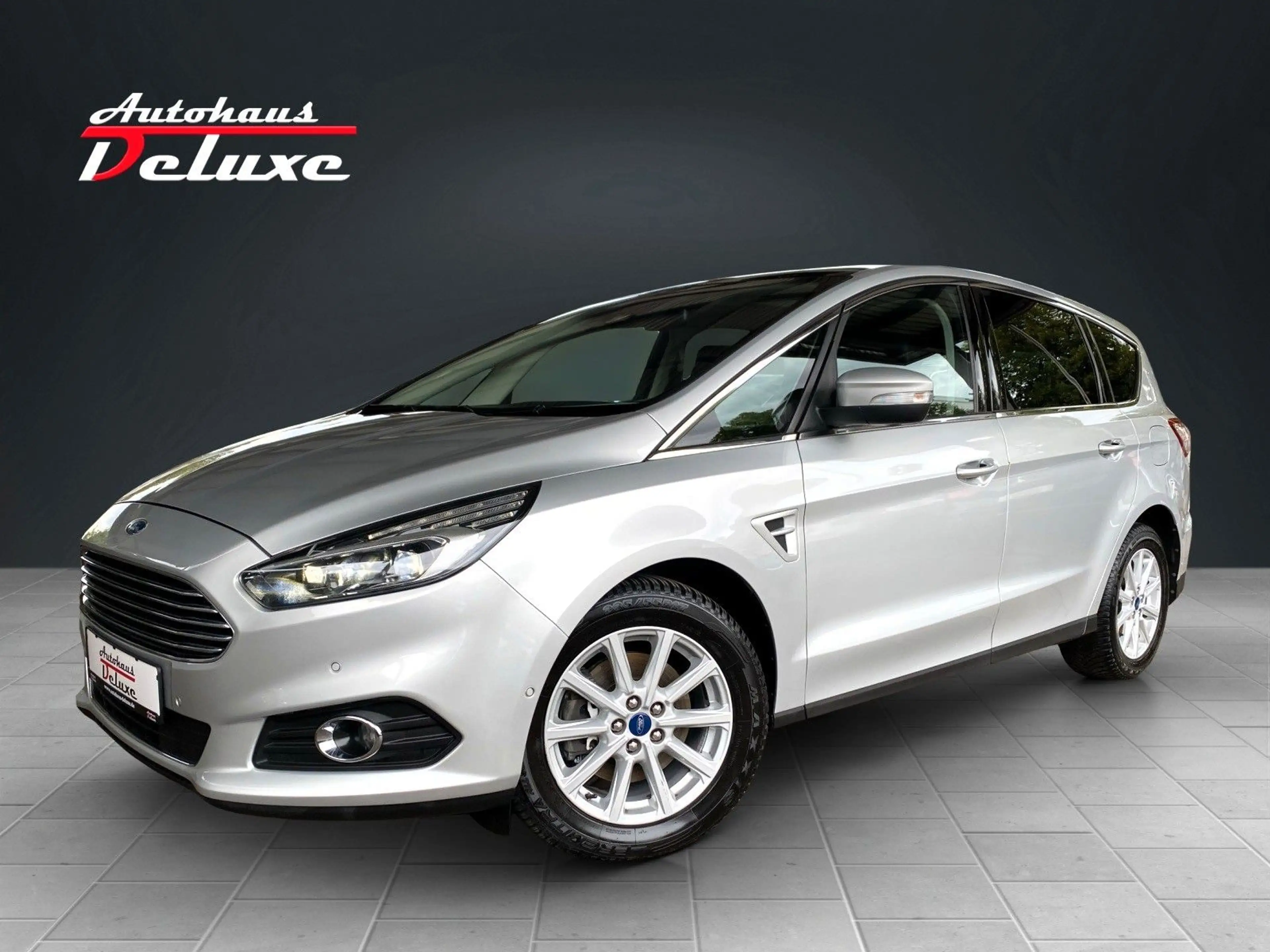 Ford S-Max 2,0 TDCI TITANIUM KAMERA-PANORAMA-7-SITZER