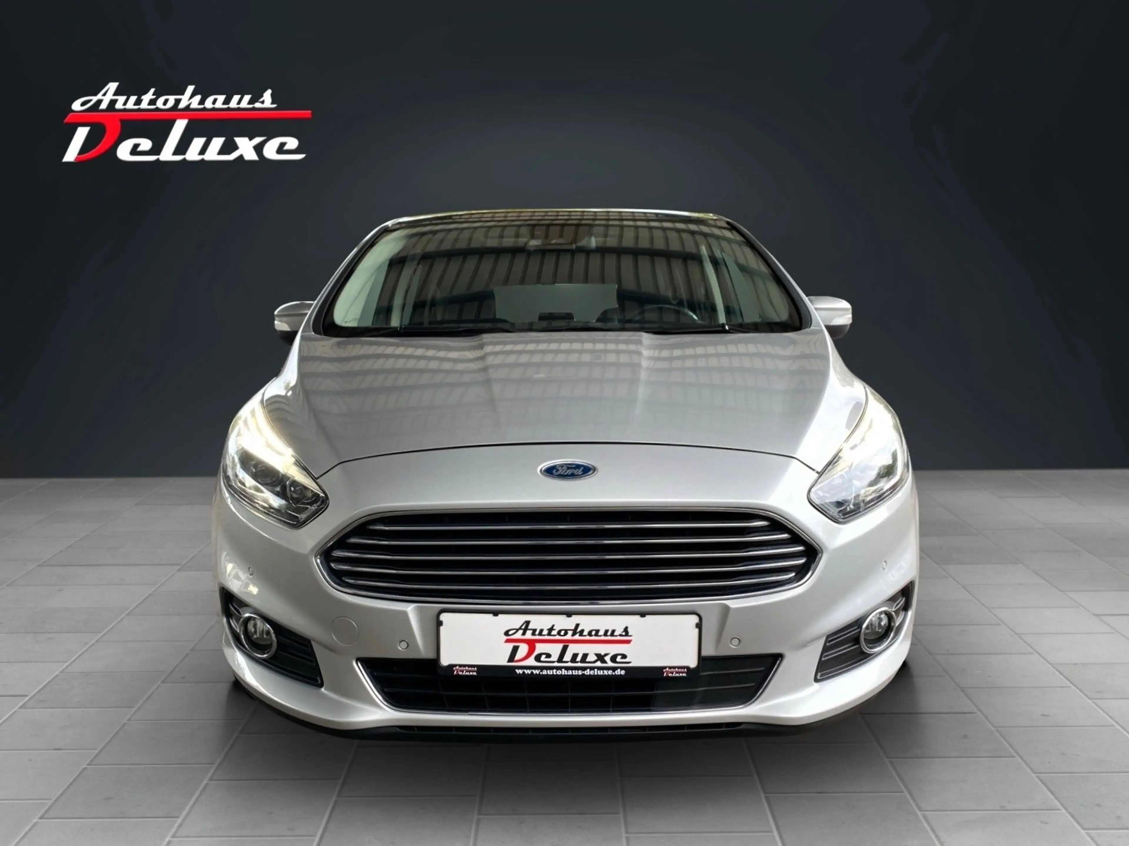 Ford S-Max 2,0 TDCI TITANIUM KAMERA-PANORAMA-7-SITZER — photo 2