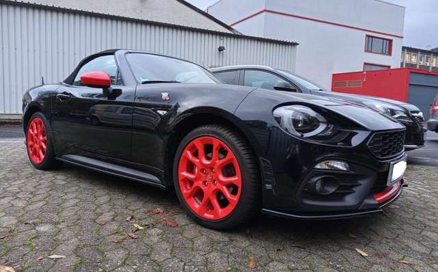 Imagine Abarth 124 Spider Turismo - und weitere Extras
