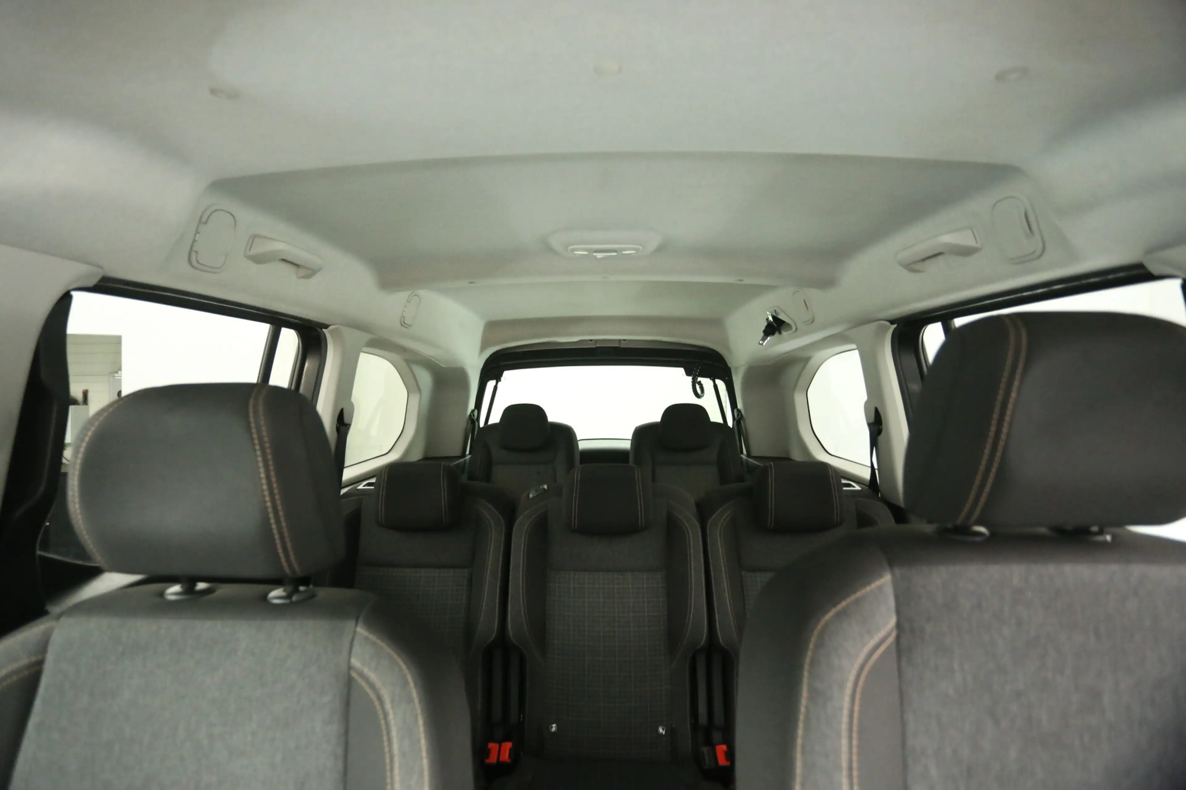Peugeot Partner Rifter 1.2 Puretech L2 GT 7 Persoons 131PK | Autom — photo 27