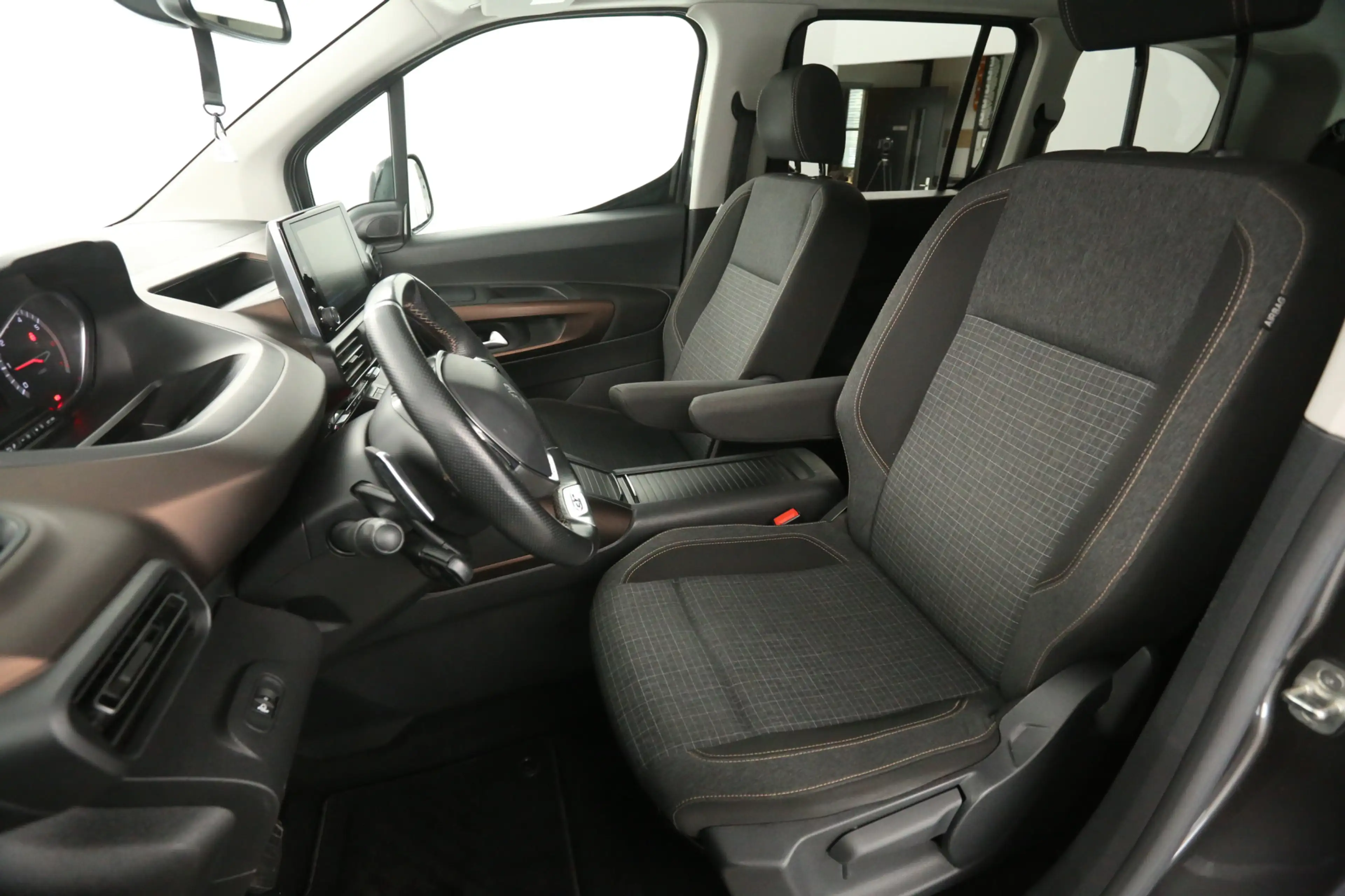 Peugeot Partner Rifter 1.2 Puretech L2 GT 7 Persoons 131PK | Autom — photo 11