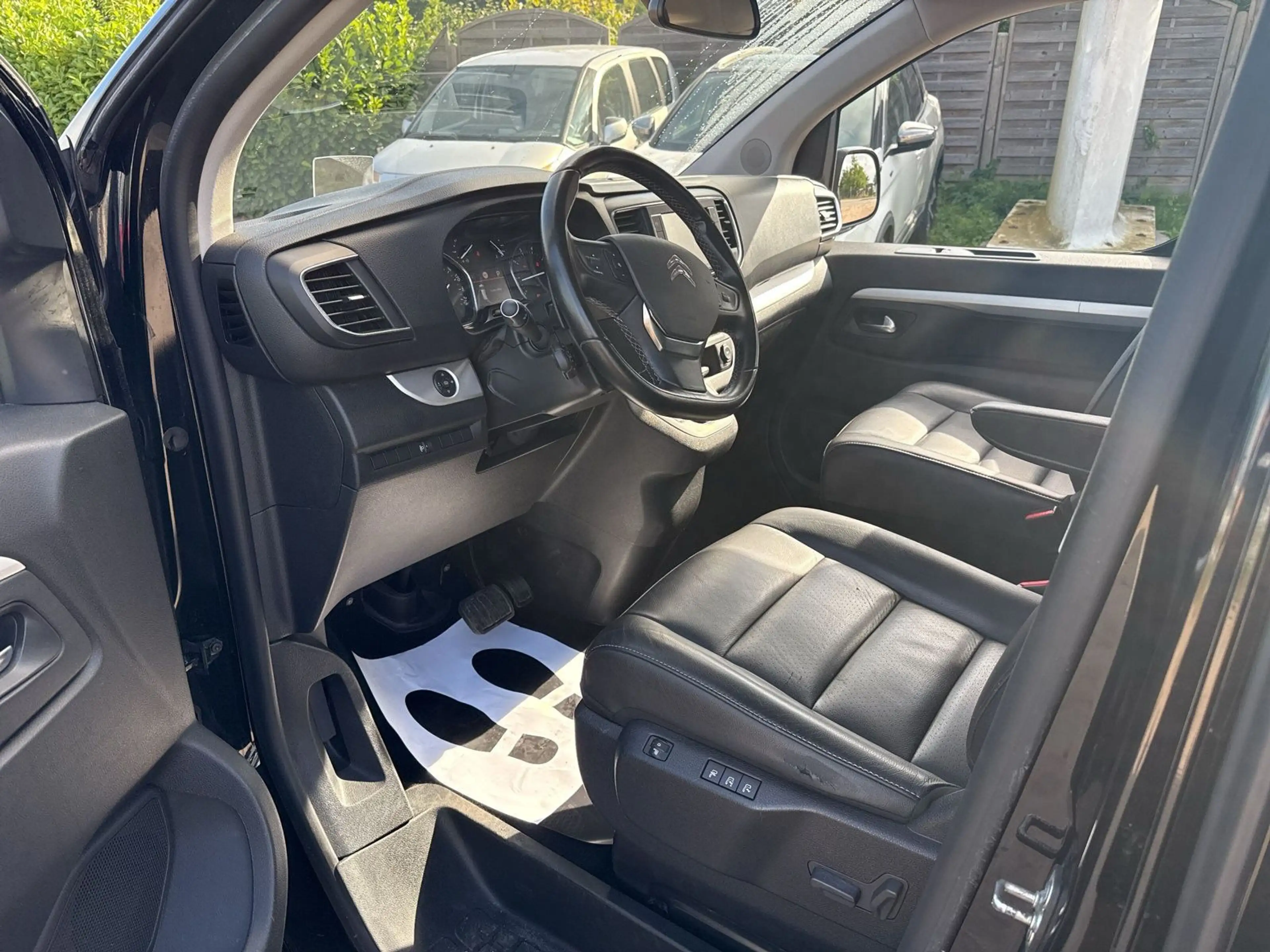 Citroen Spacetourer Spacetourer Shine XL — photo 13
