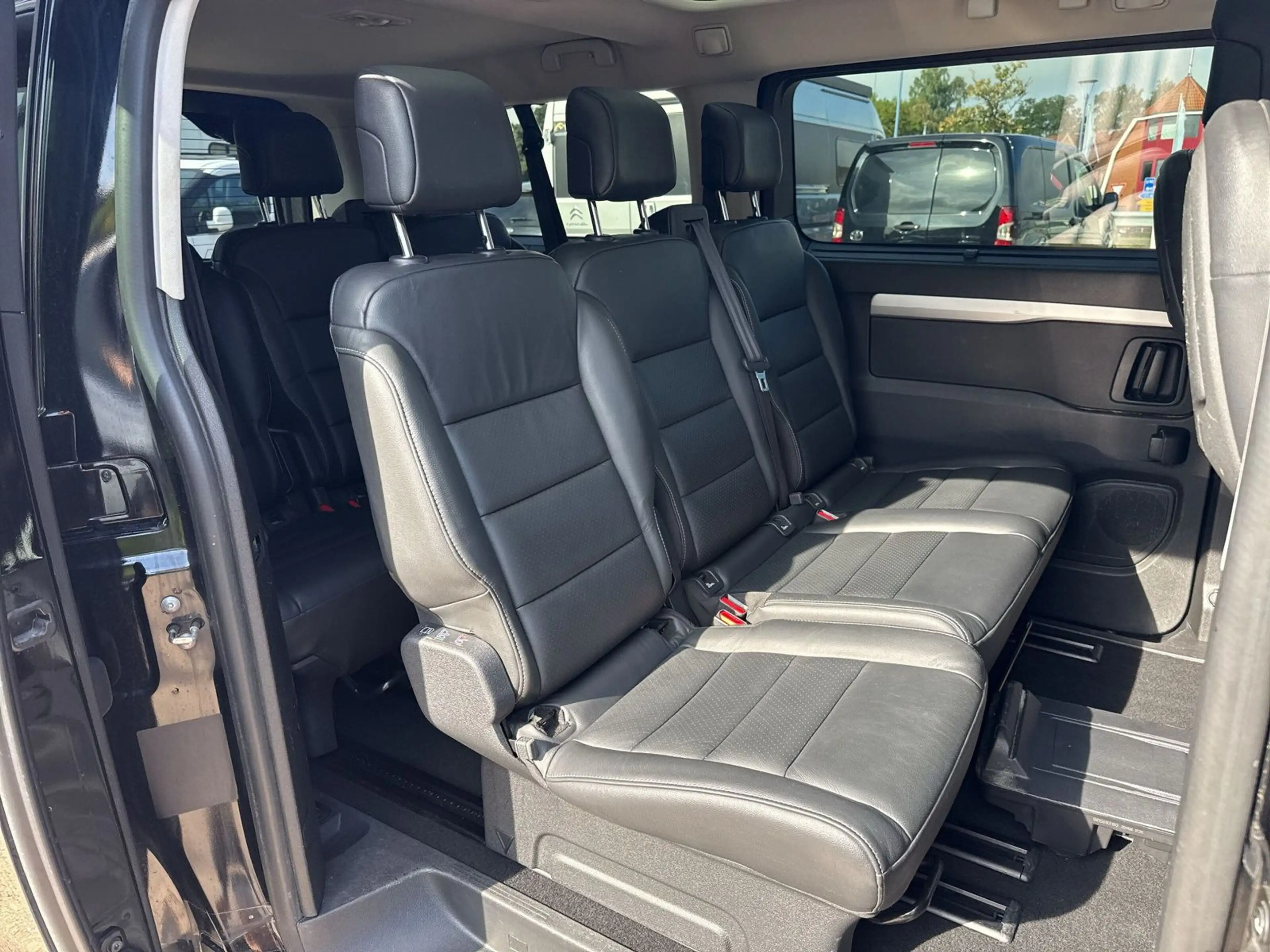 Citroen Spacetourer Spacetourer Shine XL — photo 11