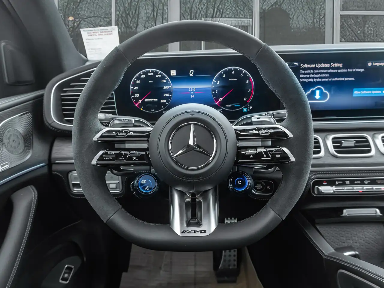 Mercedes-Benz GLE снимка Mercedes-Benz GLE