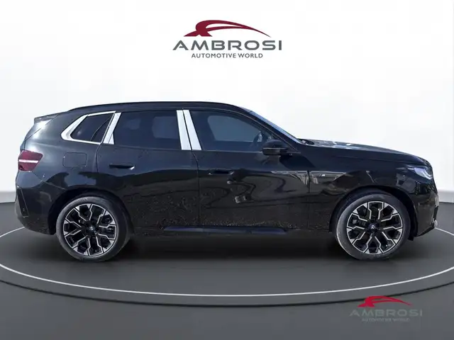 BMW X3 view 3