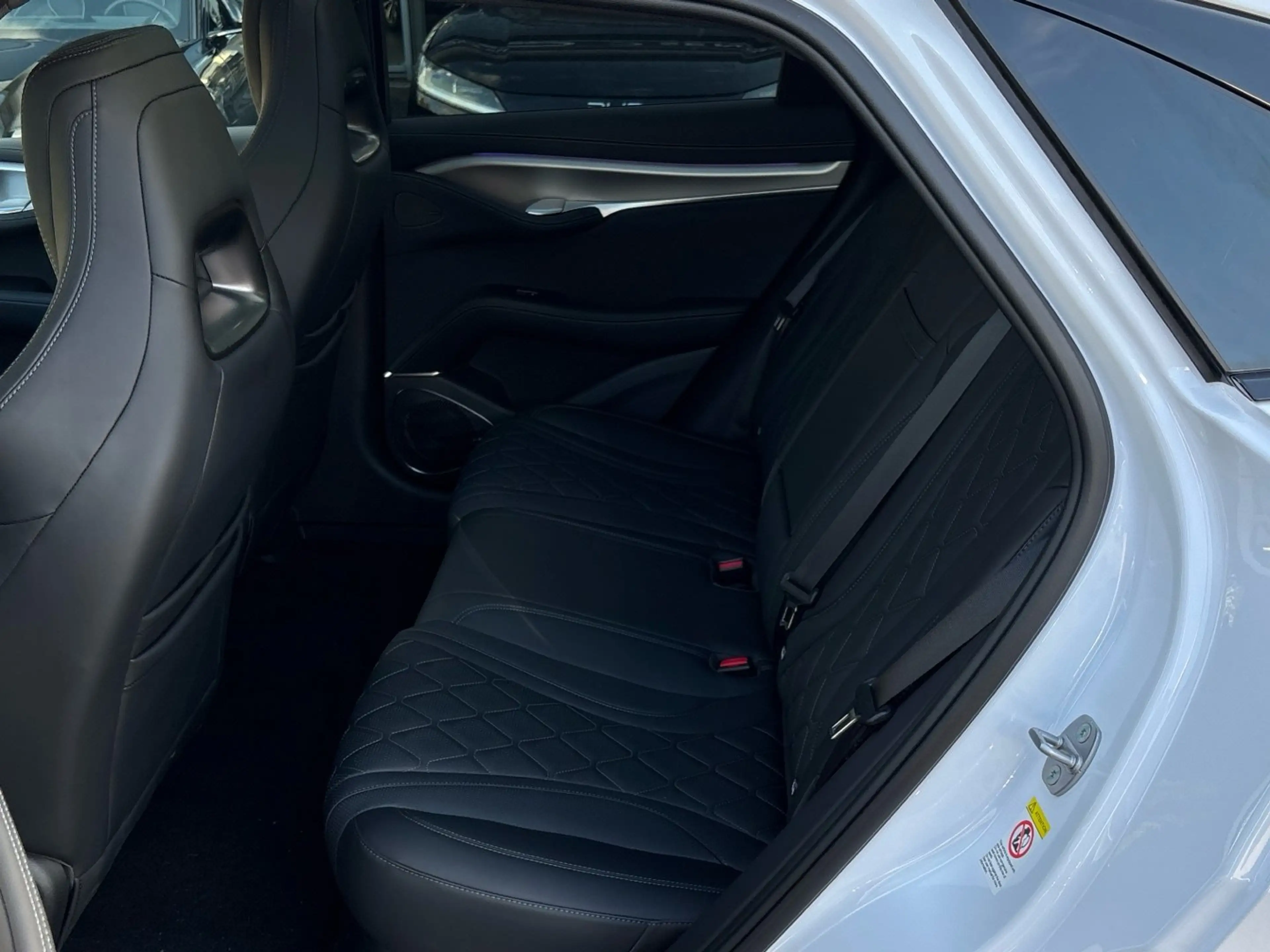 BYD Sealion 7 Design Panorama 360°-Kamera Keyless-Go — photo 13