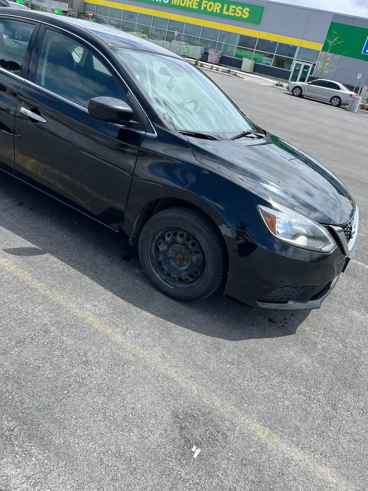 Nissan Sentra снимка Nissan Sentra