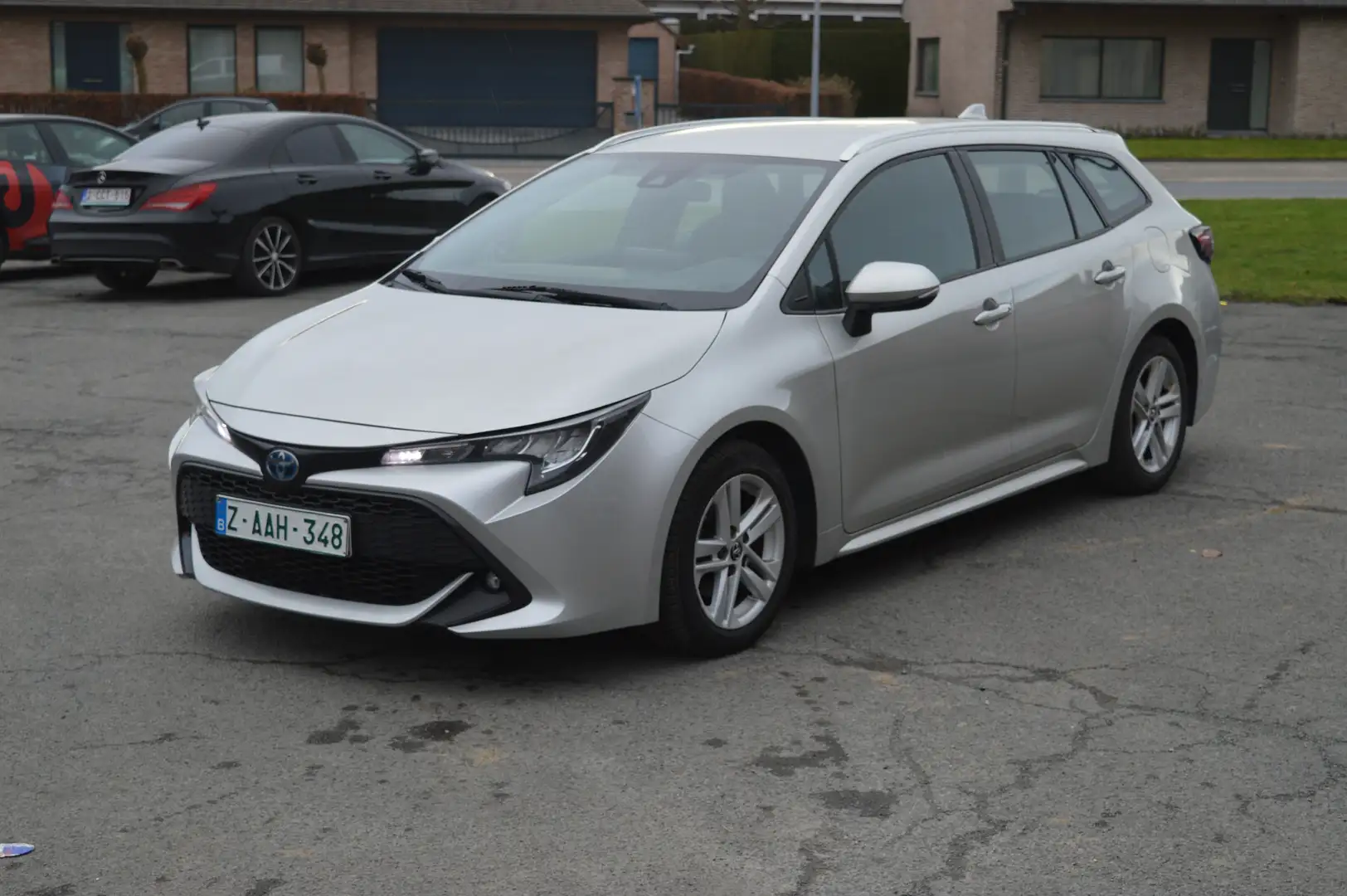 Toyota Corolla Corolla Touring Sport Hybrid 1.8 Dynamic Plus e-CV Argent - 1