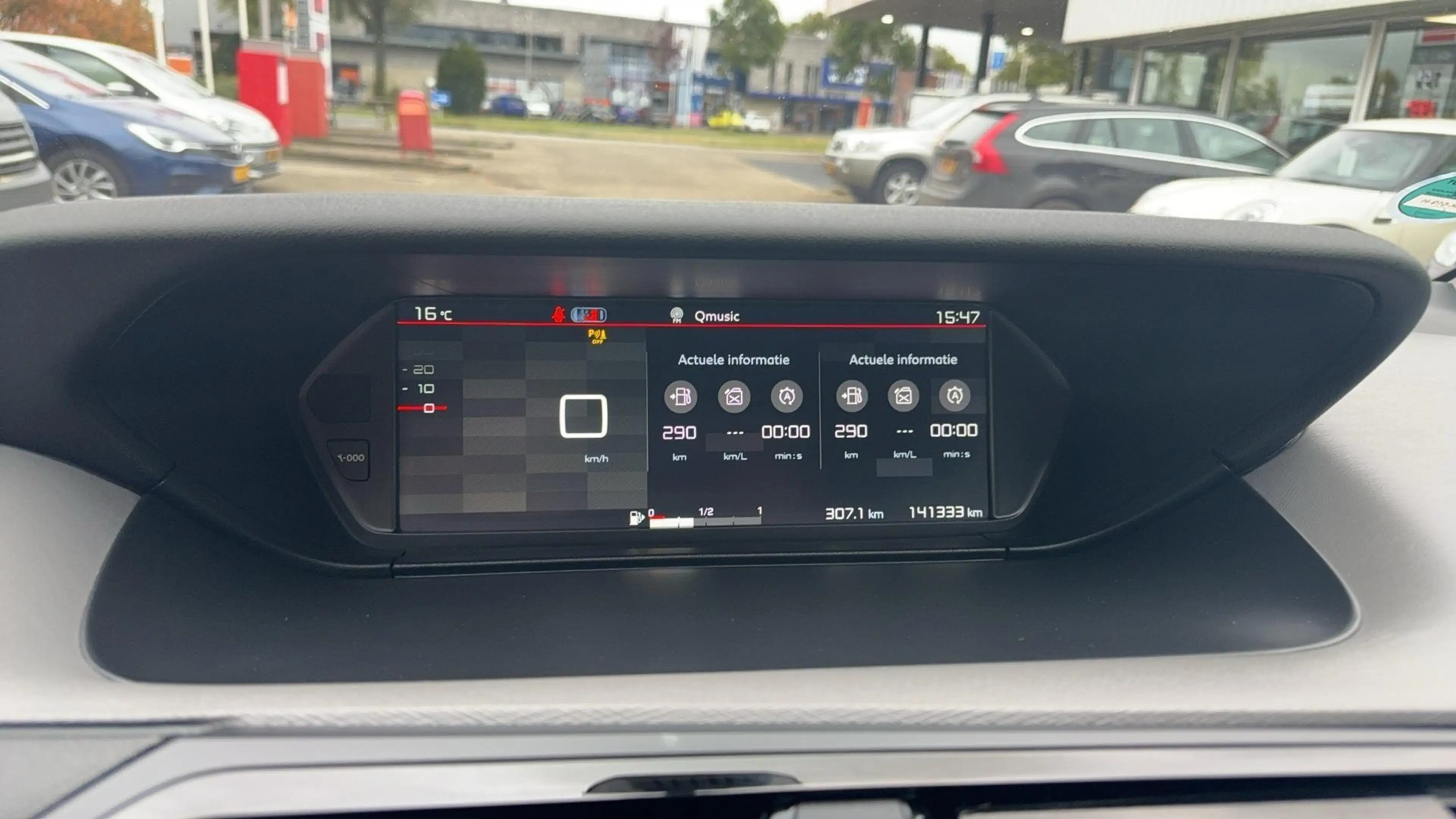 Citroen Spacetourer 1.2 PureTech Feel Volledig Onderhouden — photo 15