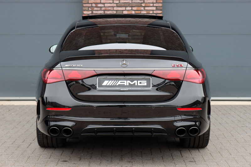 Mercedes-Benz E 53 AMG 4MATIC+ Premium | 585pk | Hyperscreen | Achterasbe — photo 15