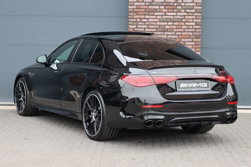 Mercedes-Benz E 53 AMG 4MATIC+ Premium | 585pk | Hyperscreen | Achterasbe — photo 5
