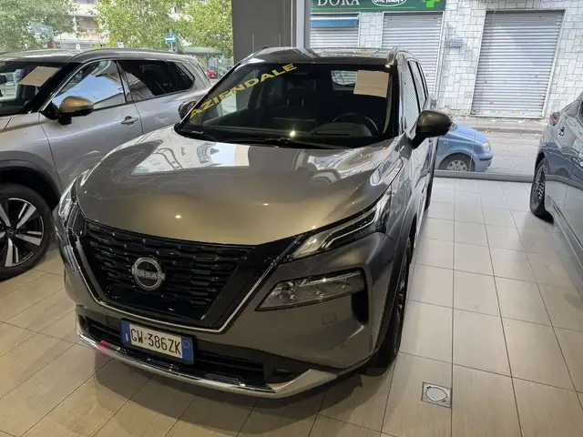 Nissan X-Trail view 11