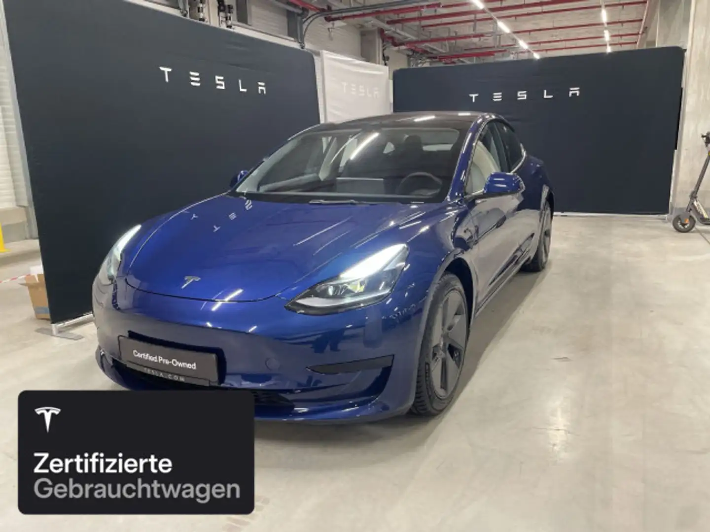 Tesla Model 3 Rear-Wheel Drive Azul - 2