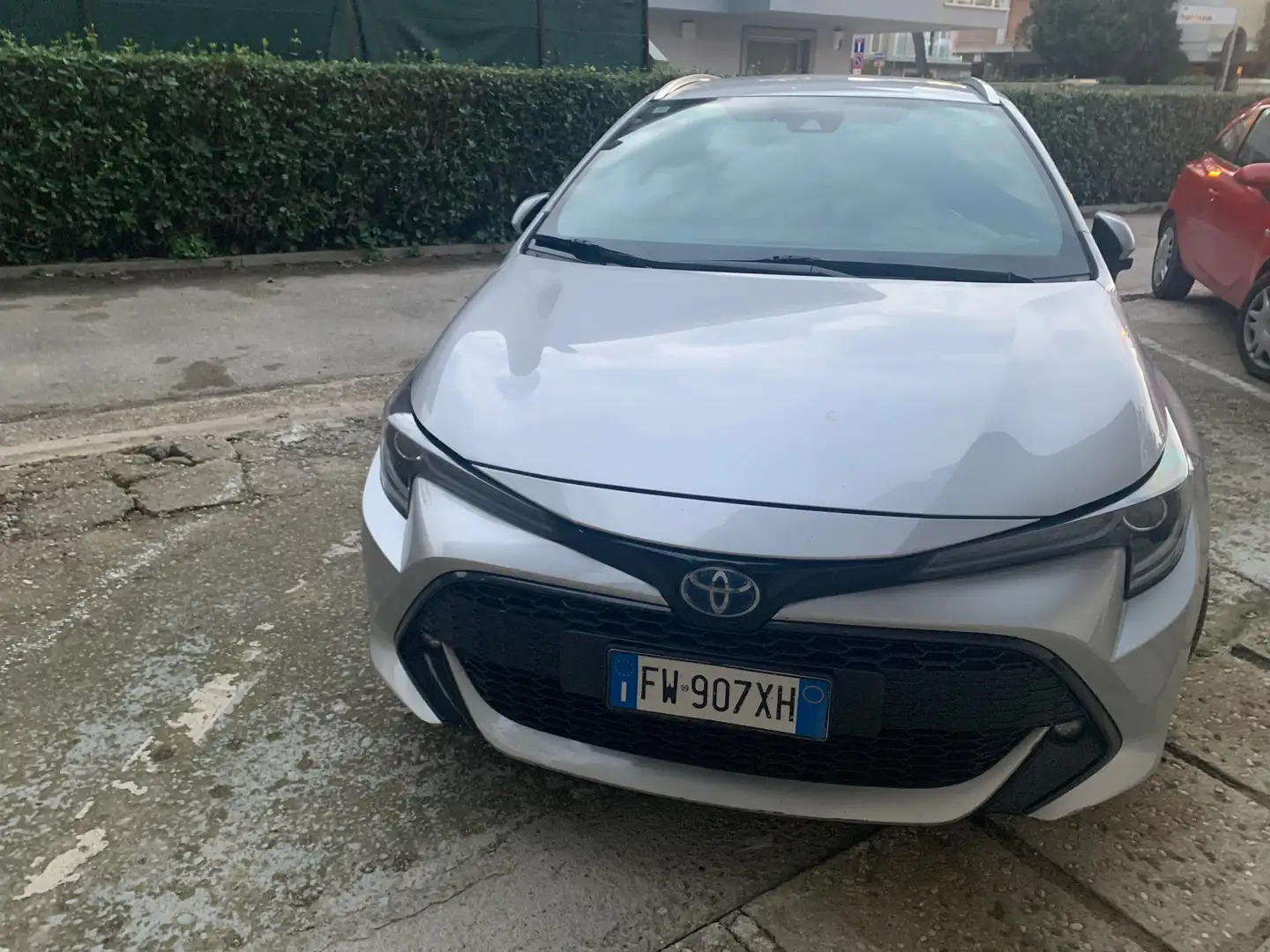 Toyota Corolla Touring Sports 2.0h Lounge cvt - 2