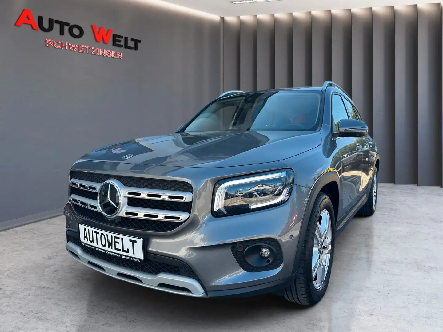 Mercedes-Benz GLB 220 d 4Matic/7-Sitzer/Beam/Ambiente/360°/ACC Gris - 1