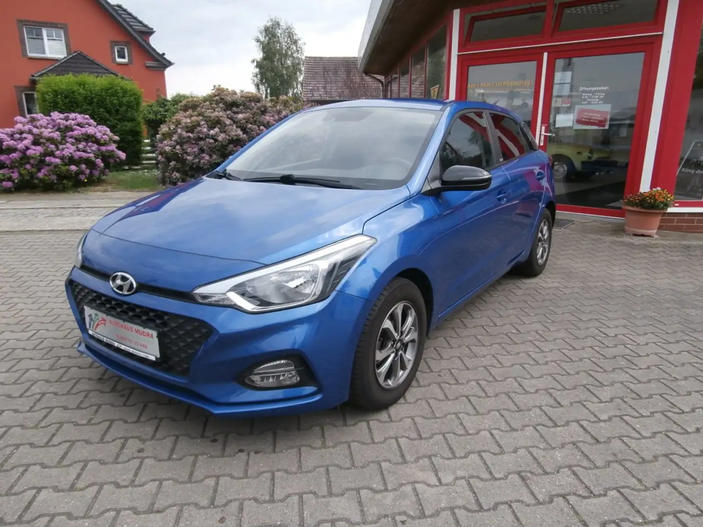 Hyundai i20 blue 1.2 YES! Blau - 2